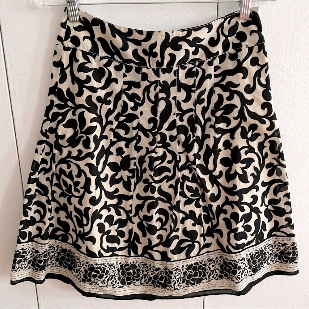 Ann Taylor A-Line cotton skirt - Picture 2 of 5